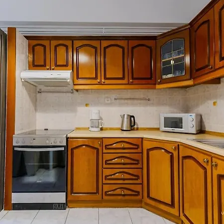 Delfon Lighthouse With 2bdrms, Vesta Philoxenia Apartment *